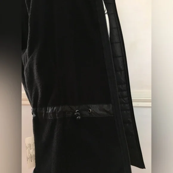 New Balance jacket - Picture 6 of 9